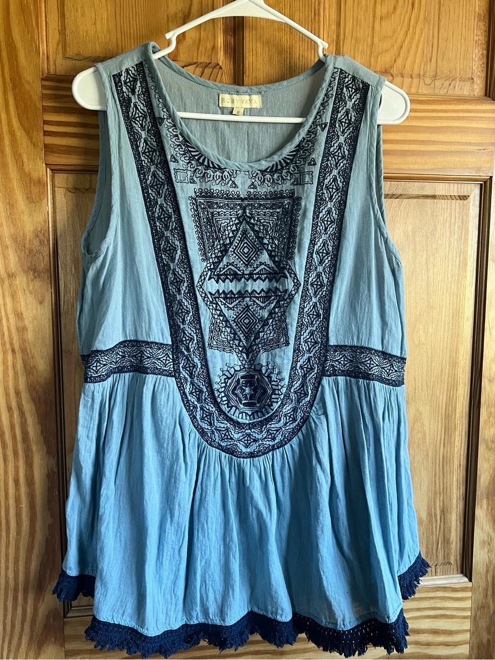 Ruby Yaya Boho Embroidered Sleeveless Tank Top - Light Blue, Med